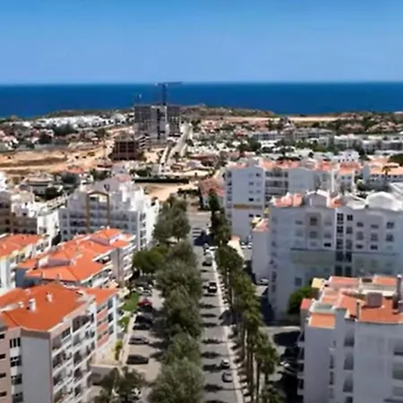 Grannys Ocean View Near And Old Town Apartment