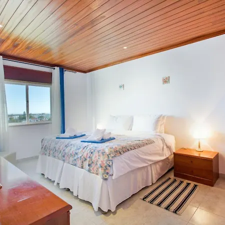 Apartment Grannys Ocean View Near And Old Town