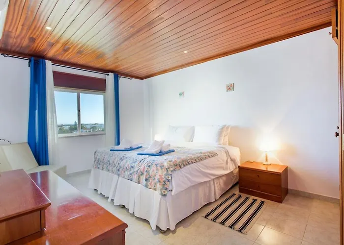 Apartment Grannys Ocean View Near And Old Town