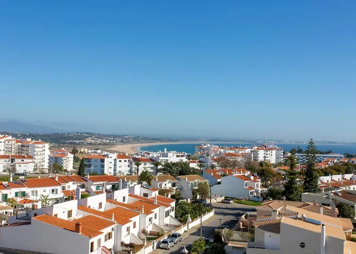 Grannys Ocean View Near And Old Town